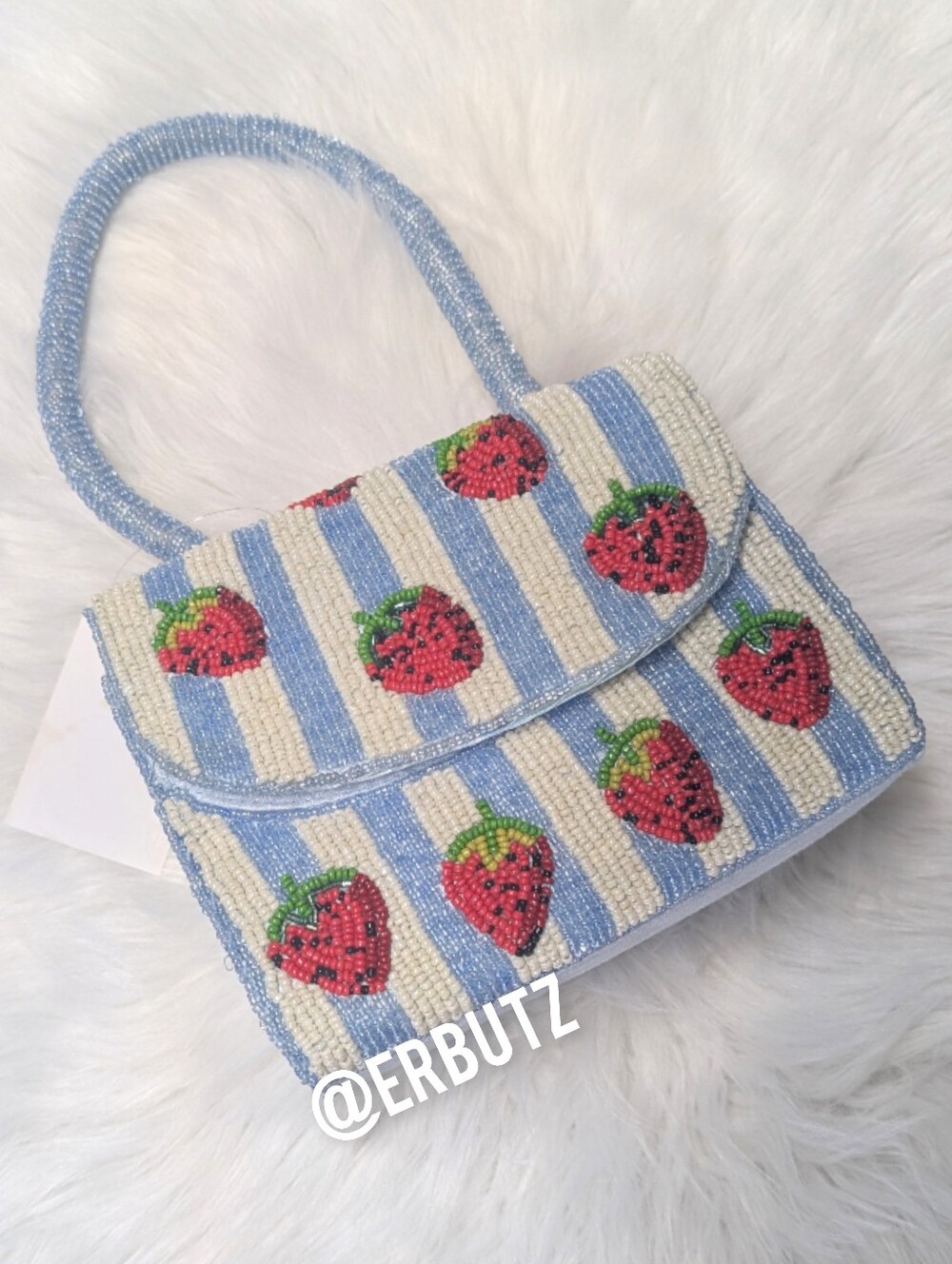 Viral🎥 SOL and MER Beaded Strawberry Stripe Handbag w/ Removable Chain Strap 🍓